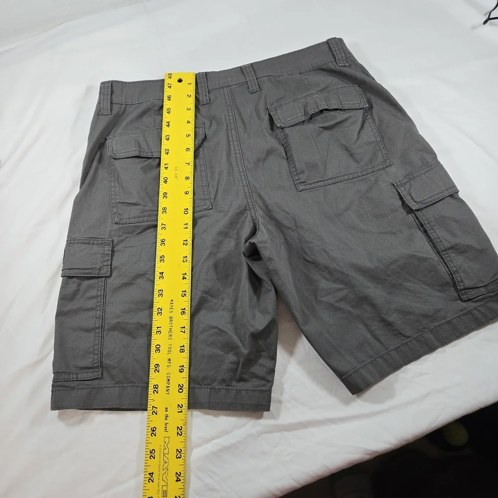 UNIONBAY Men's Gray Cargo Shorts